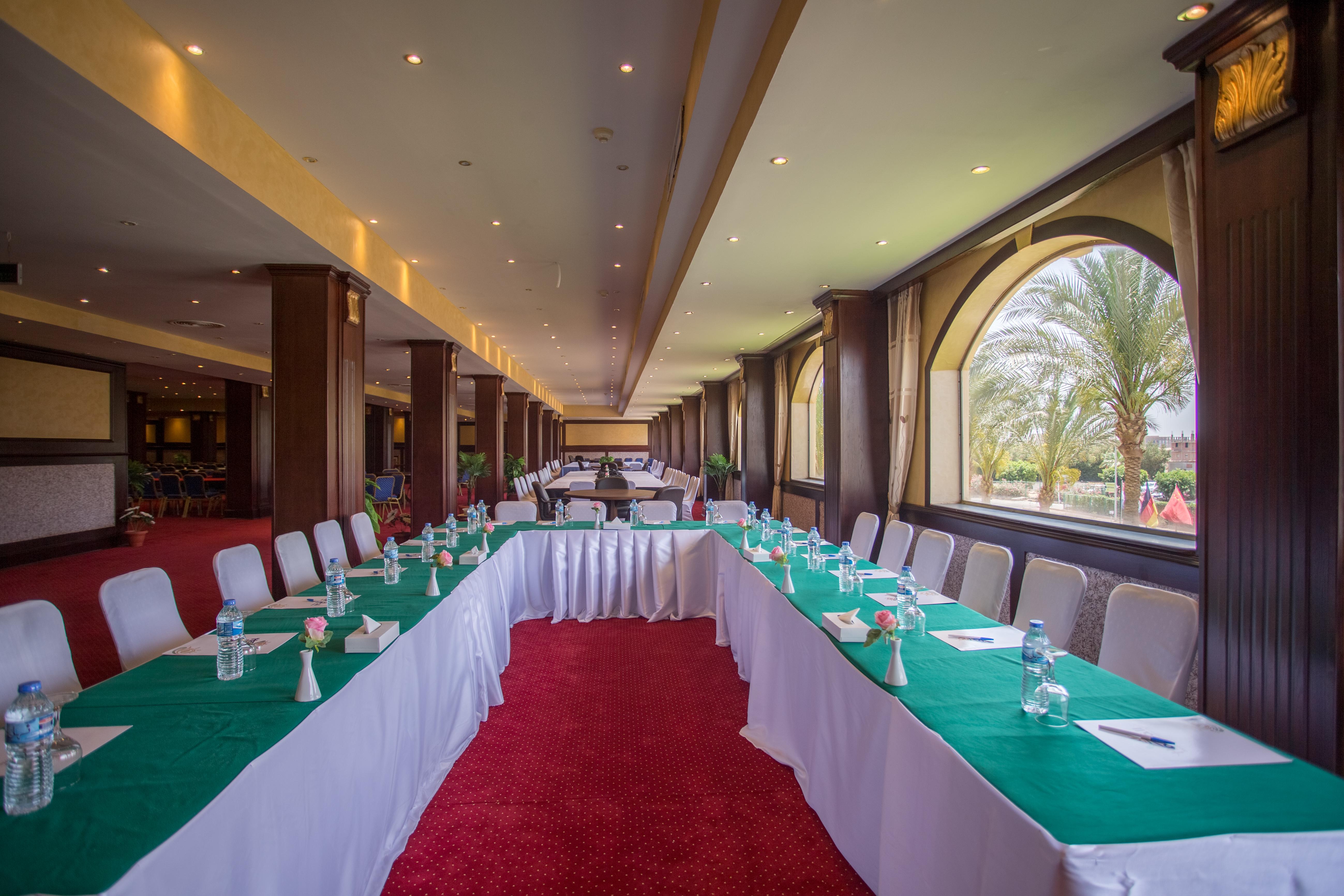 Hawaii Riviera Club Aqua Park - Families And Couples Only Hotel Hurghada Exterior photo