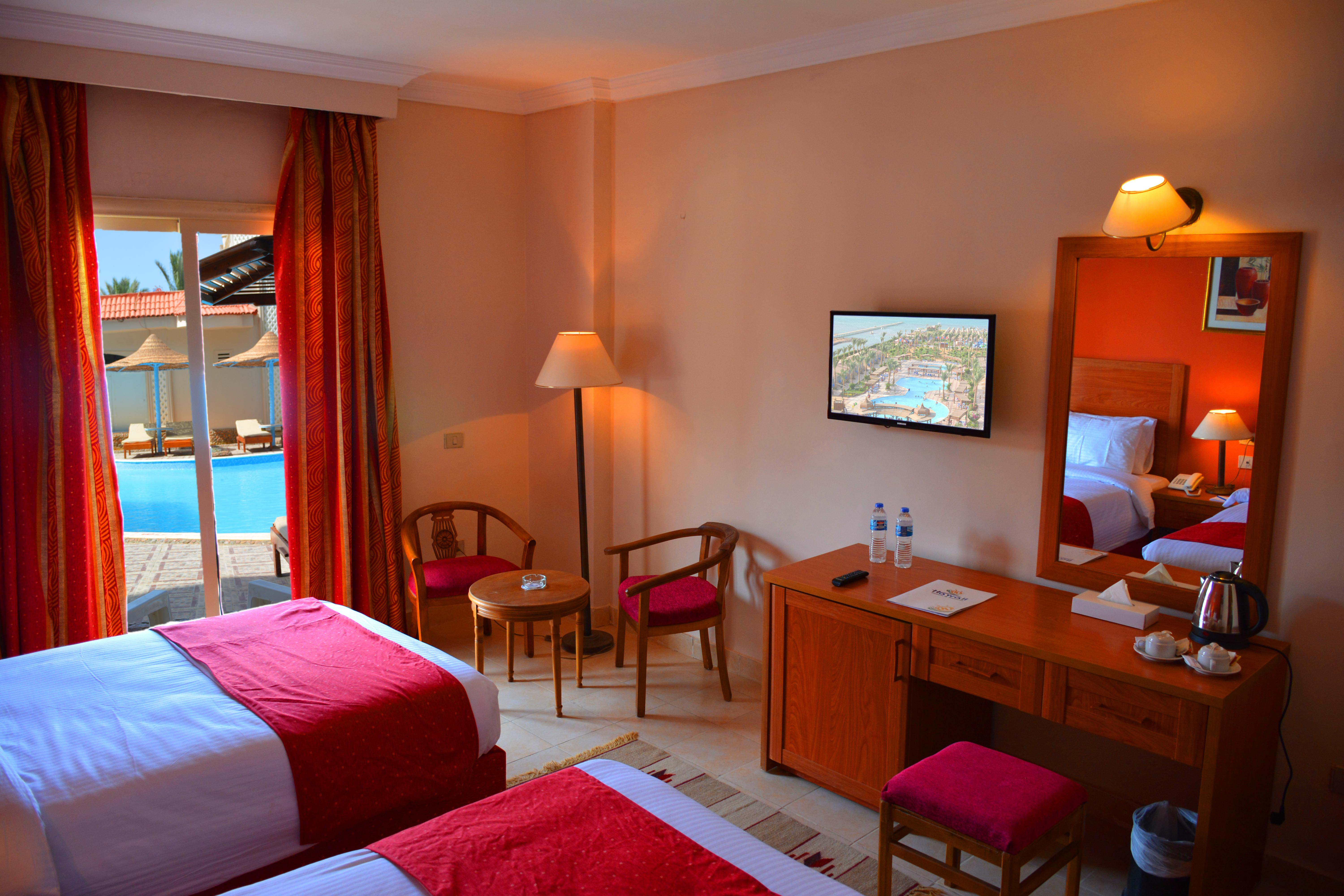 Hawaii Riviera Club Aqua Park - Families And Couples Only Hotel Hurghada Exterior photo
